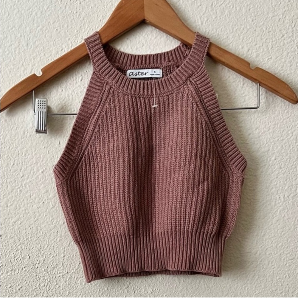 Aster Mauve Crop Sweater Tank - Picture 1 of 6